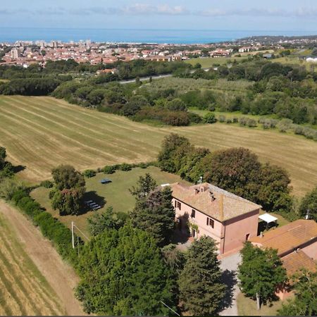 Agriturismo Le Cerbonche Rosignano Marittimo Bagian luar foto