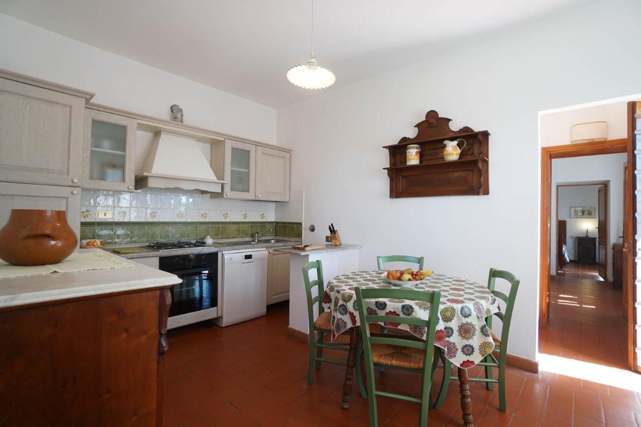 Agriturismo Le Cerbonche Rosignano Marittimo Bagian luar foto